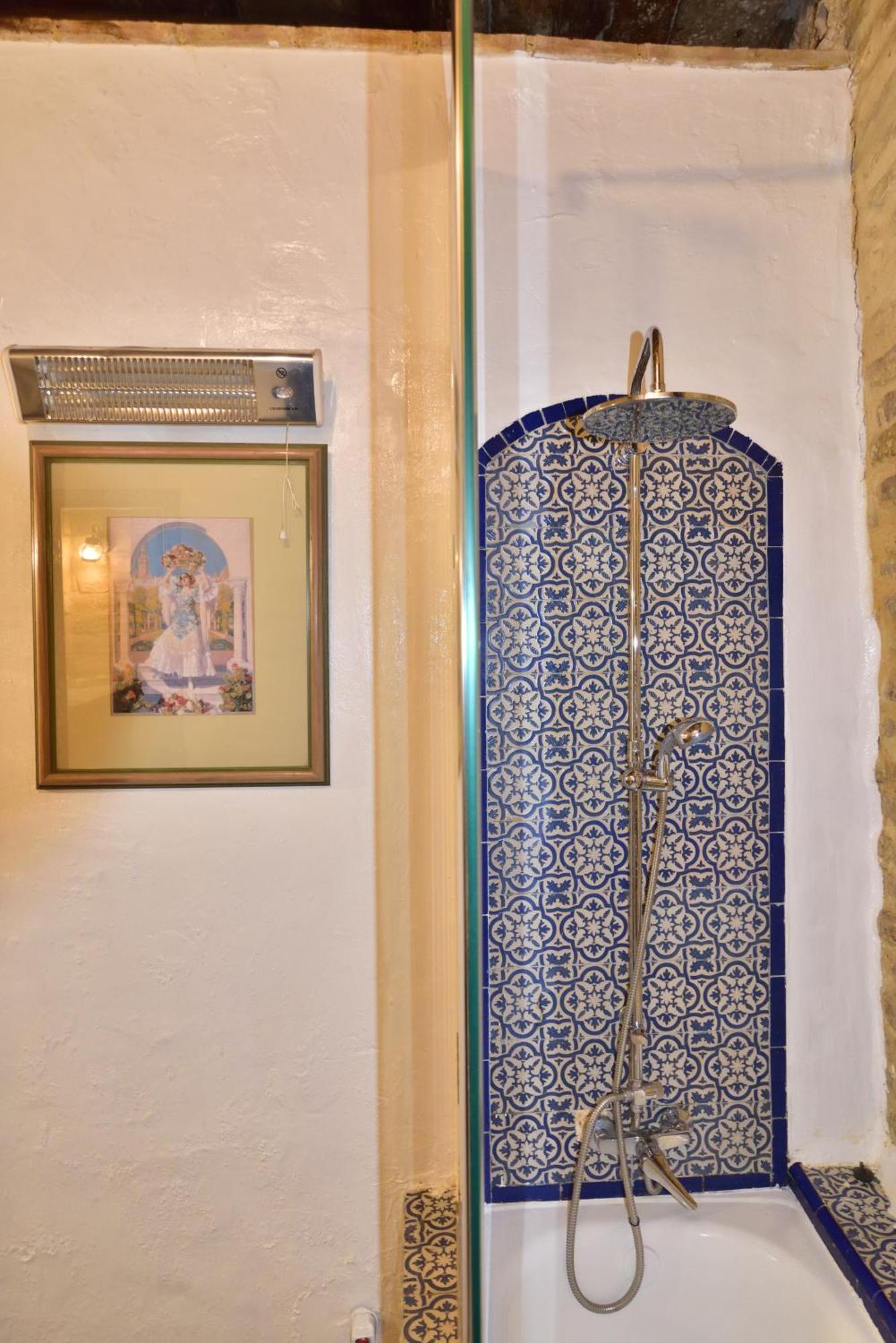 Suite Dona Ines Barrio Santacruz Севиля Екстериор снимка